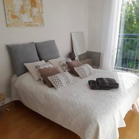 Appartement T2 Proche Du Quartier Historique *